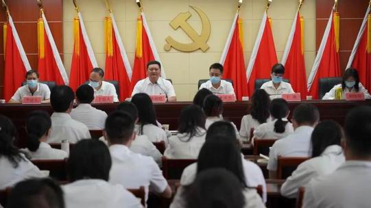 调整大小 1.jpg