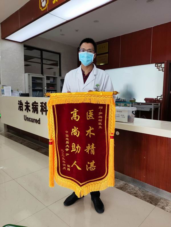 调整大小 1.jpg