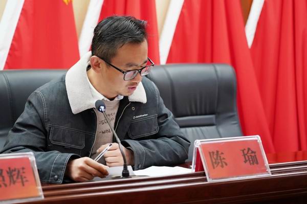 调整大小 2.jpg